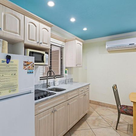 Bayview Plaza Waterfront Resort เซนต์พีทบีช ห้อง รูปภาพ
